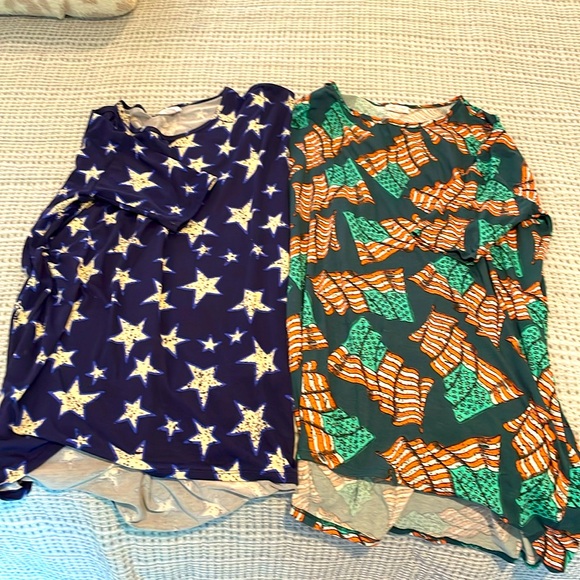 Set of 2 LuLaRoe American theme Irma’s - Picture 1 of 7